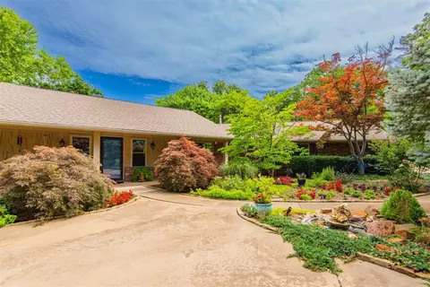1908 Leawood Ct, Edmond, OK 73034