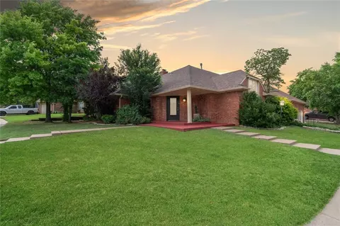 14801 Brasswood Blvd, Edmond, OK 73013