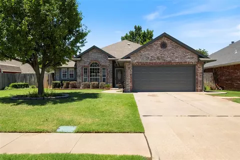 13113 Almond Dr, Oklahoma City, OK 73170