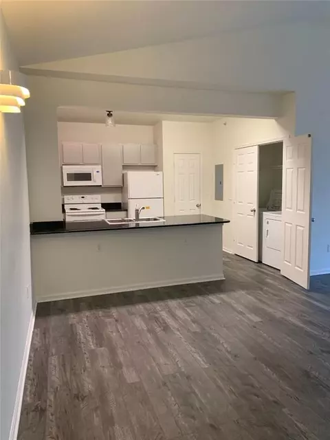 2200 Classen Blvd #11-132, Norman, OK 73071