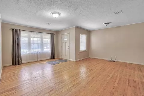 433 Circle Dr, Frederick, OK 73542 photo 7