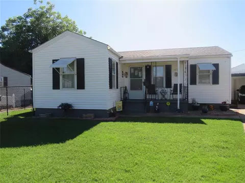 1012 N Mimosa Dr, Midwest City, OK 73110