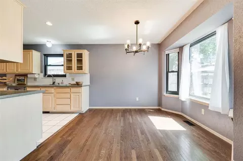 704 Old Bugle Rd, Edmond, OK 73003 photo 16