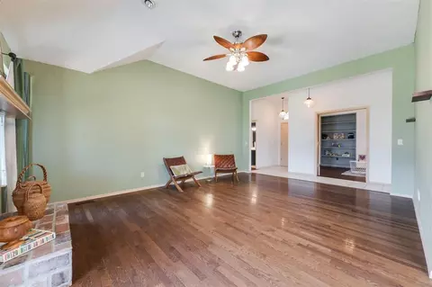 704 Old Bugle Rd, Edmond, OK 73003 photo 7