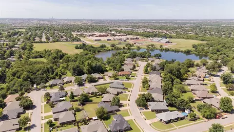 704 Old Bugle Rd, Edmond, OK 73003 photo 42