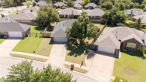 704 Old Bugle Rd, Edmond, OK 73003 photo 39