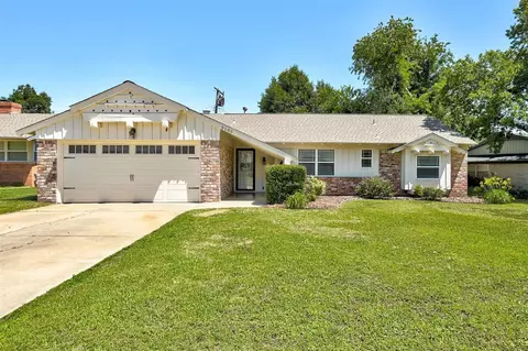 3105 NW 61st Pl, Oklahoma City, OK 73112