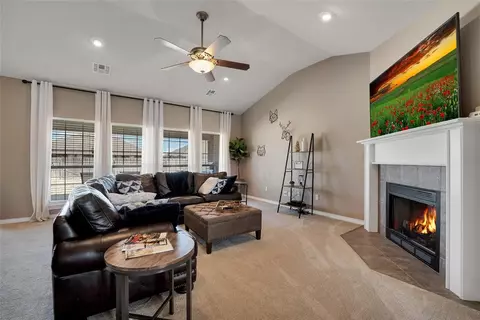 1809 Hunter Pointe Cir, Altus, OK 73521 photo 5