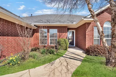 1809 Hunter Pointe Cir, Altus, OK 73521 photo 4