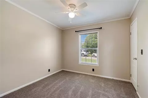 121 NE Pine Ave, Elgin, OK 73538 photo 20