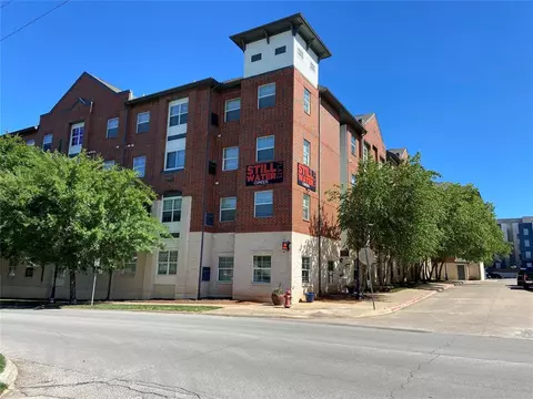 251 W Miller Ave #109, Stillwater, OK 74075