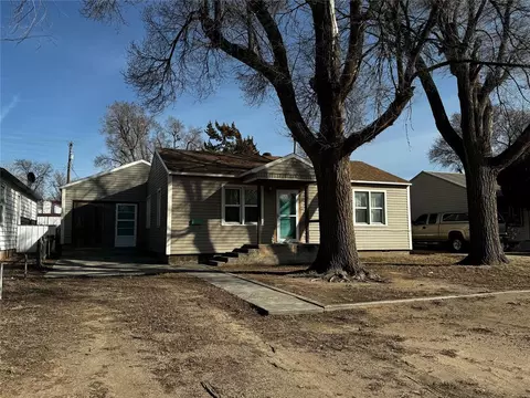 1213 N Oklahoma St, Guymon, OK 73942