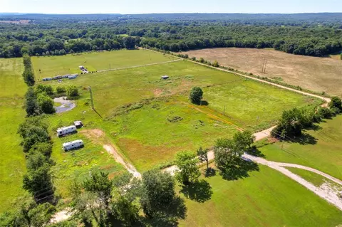 16865 S 123rd St, Webbers Falls, OK 74470