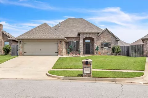 18316 Haslemere Ln, Edmond, OK 73012