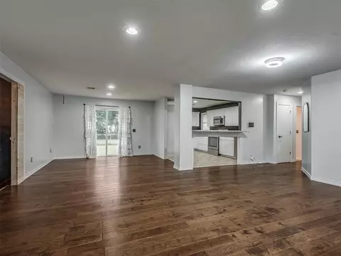1410 E Walnut St, Shawnee, OK 74801 photo 7