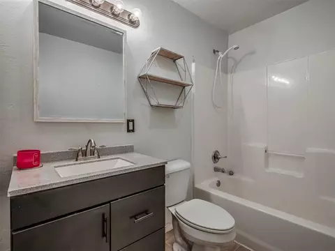 1410 E Walnut St, Shawnee, OK 74801 photo 24