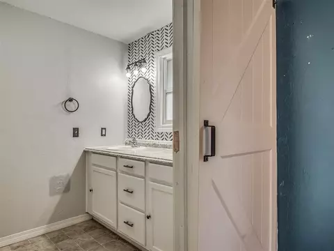1410 E Walnut St, Shawnee, OK 74801 photo 18
