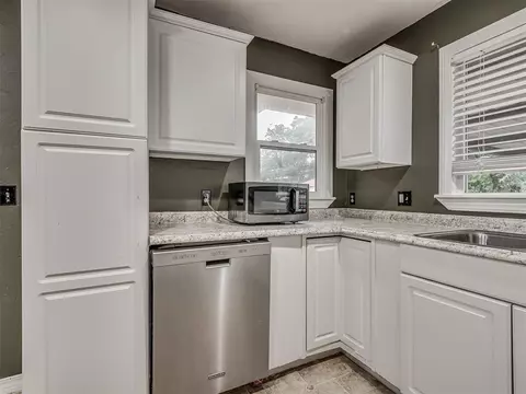 1410 E Walnut St, Shawnee, OK 74801 photo 12