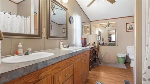 307 E I St, Ringling, OK 73456 photo 10