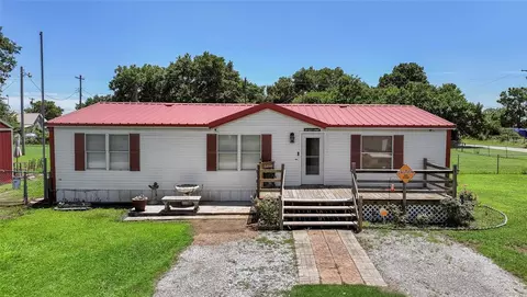 307 E I St, Ringling, OK 73456