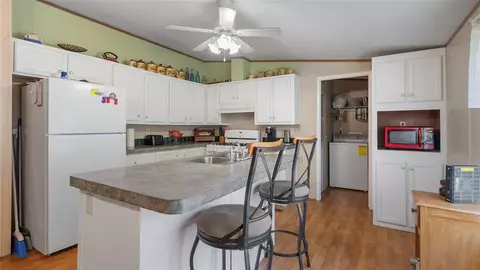 307 E I St, Ringling, OK 73456 photo 5