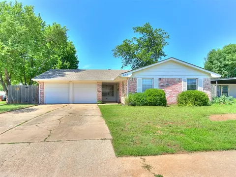 603 E 27th St, Edmond, OK 73013