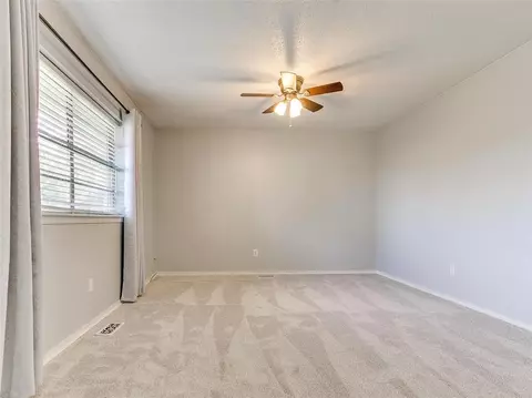 603 E 27th St, Edmond, OK 73013 photo 8