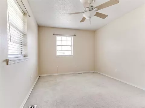 603 E 27th St, Edmond, OK 73013 photo 20
