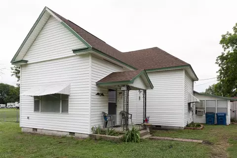 1015 Kali Inla Ave, Hartshorne, OK 74547