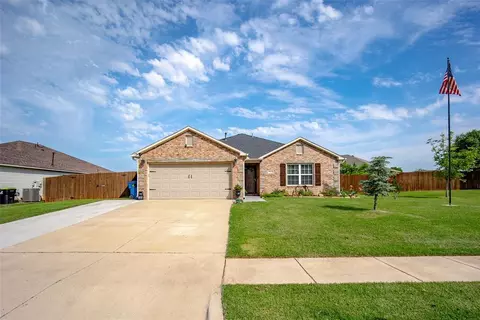 1212 Ironstone Dr, Noble, OK 73068