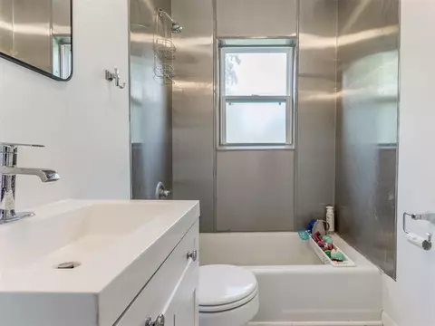 516 W Apache St, Purcell, OK 73080 photo 9
