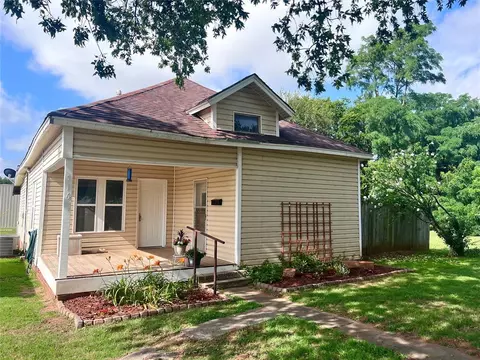 516 W Apache St, Purcell, OK 73080