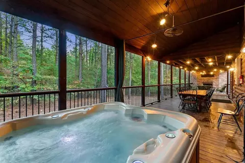 565 Sugar Pine Loop, Broken Bow, OK 74728 photo 30