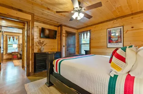 565 Sugar Pine Loop, Broken Bow, OK 74728 photo 15