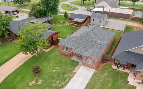 705 N Jackson Ave, Blanchard, OK 73010