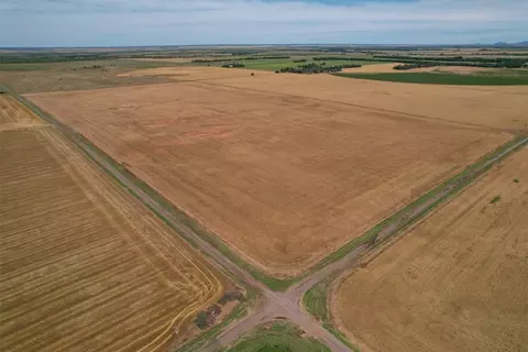 County Road 1450 Road, Hollis, OK 73550