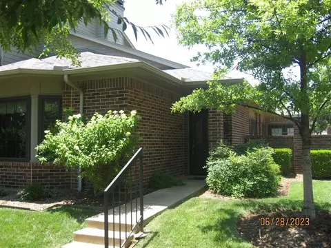 6204 Waterford Blvd #39, Oklahoma City, OK 73118