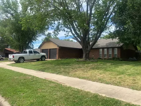 1801 Ridgewood Dr, Norman, OK 73071