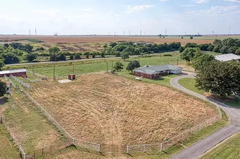 1100 W Shepherd St, Seiling, OK 73663 photo 10