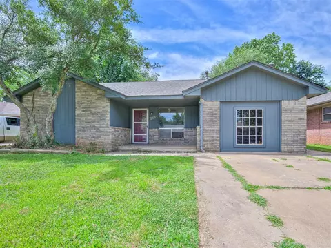 2305 E 11th St, Shawnee, OK 74801