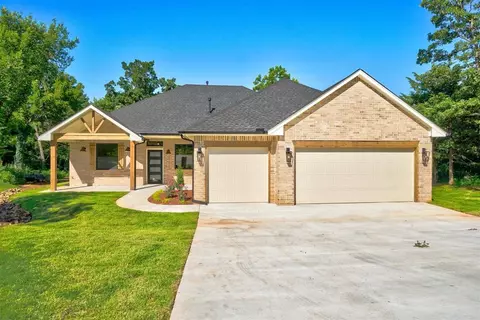 12575 Stone Hill Dr, Guthrie, OK 73044