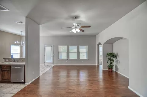 3008 Queenston Ave, Norman, OK 73071
