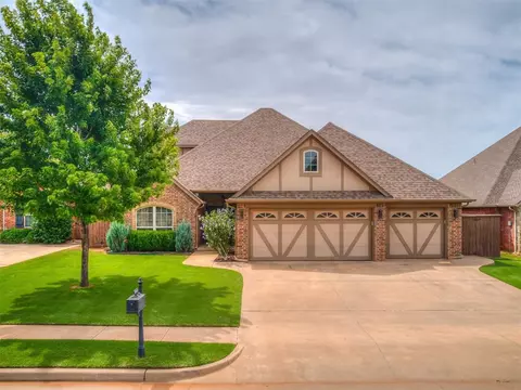 16020 Evan Shaw Ct, Edmond, OK 73013