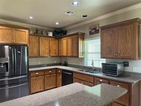 1107 N Cemetery Rd, Tuttle, OK 73089 photo 19