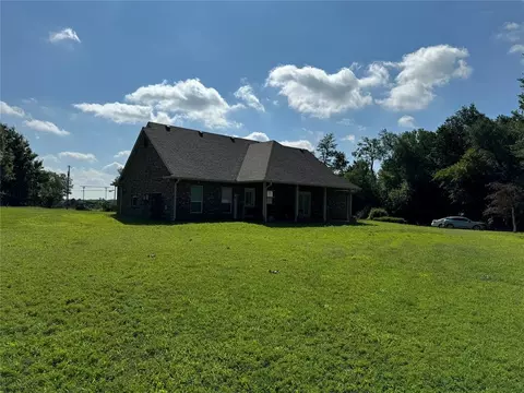 1107 N Cemetery Rd, Tuttle, OK 73089 photo 3