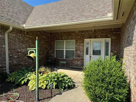 1107 N Cemetery Rd, Tuttle, OK 73089 photo 12
