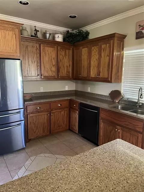 1107 N Cemetery Rd, Tuttle, OK 73089 photo 43