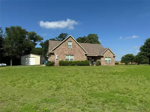 1107 N Cemetery Rd, Tuttle, OK 73089