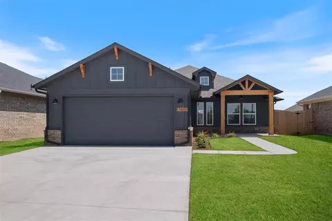 17600 Moss Farm Rd, Edmond, OK 73012