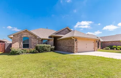 8717 SW 37th St, Oklahoma City, OK 73179